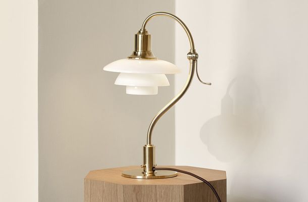 Louis Poulsen Question Mark lamp