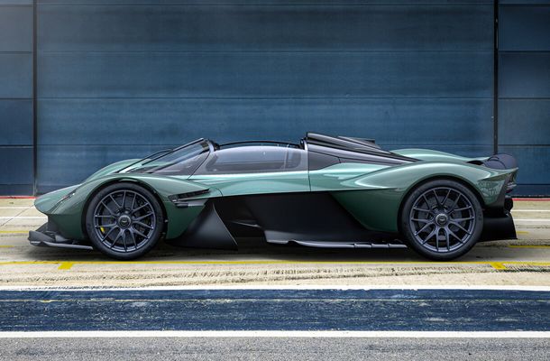 Aston Martin Valkyrie Spider